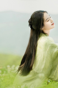 动漫性感校花图片